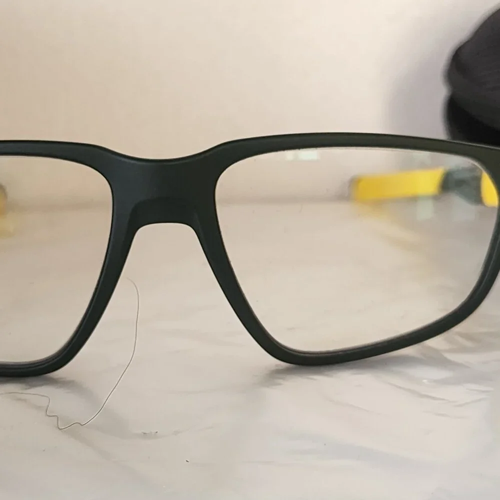 Oregon Ducks colored Oakley NWOT Tail whip satin finish green & yellow EYEGLASS